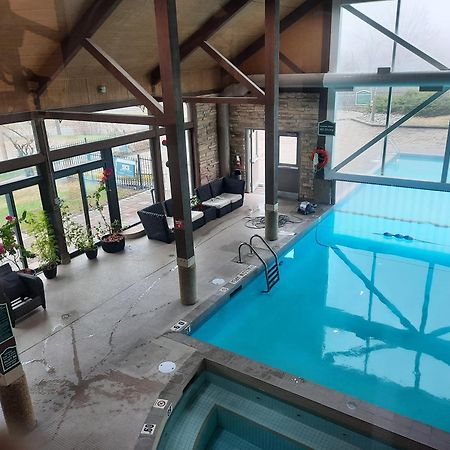 Margarita Vacation Getaway Apartment Oro-Medonte Exterior photo